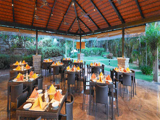 Angsana Oasis Spa And Resort Bangalore Restaurant