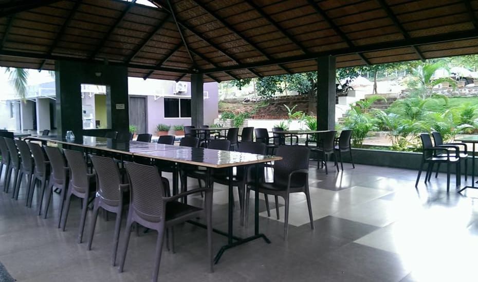 Viva Fern Leaf Resort Bangalore Restaurant